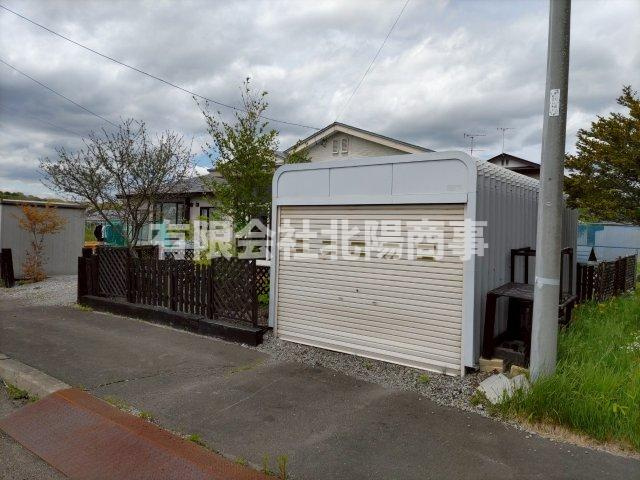 大楽毛二線【平屋】中古住宅の駐車場|ガレージ付き