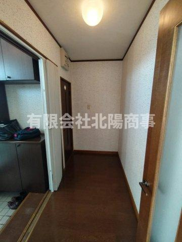 〔価格改定380万円から280万円へ値下〕大楽毛二線【平屋】中古住宅の内装|玄関ホール