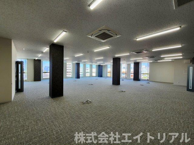 KARIYA ISSHIKI BLDの内装|4階　室内（分割前）