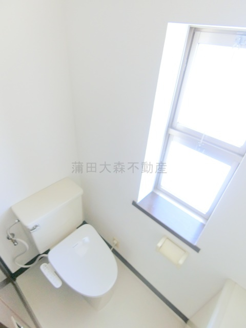 本羽田1丁目　戸建てのトイレ|3階のトイレ