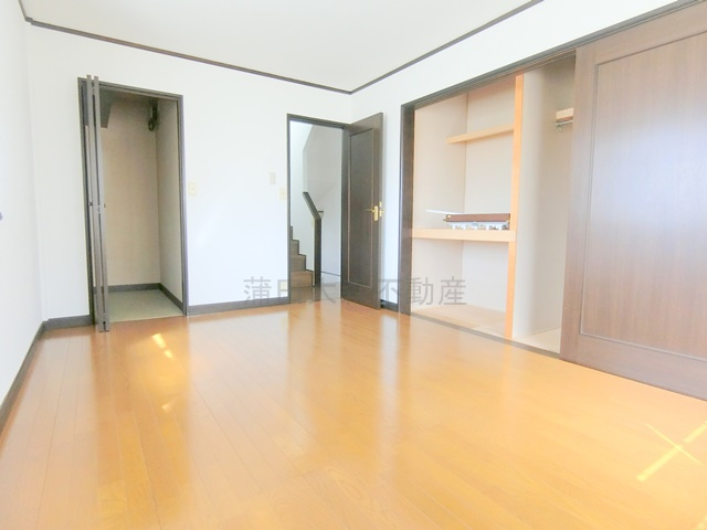 本羽田1丁目　戸建ての洋室|洋室9帖