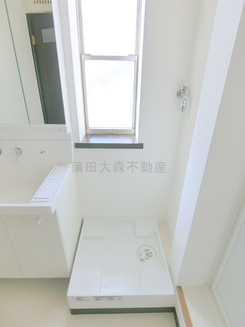 本羽田1丁目　戸建ての洗面所