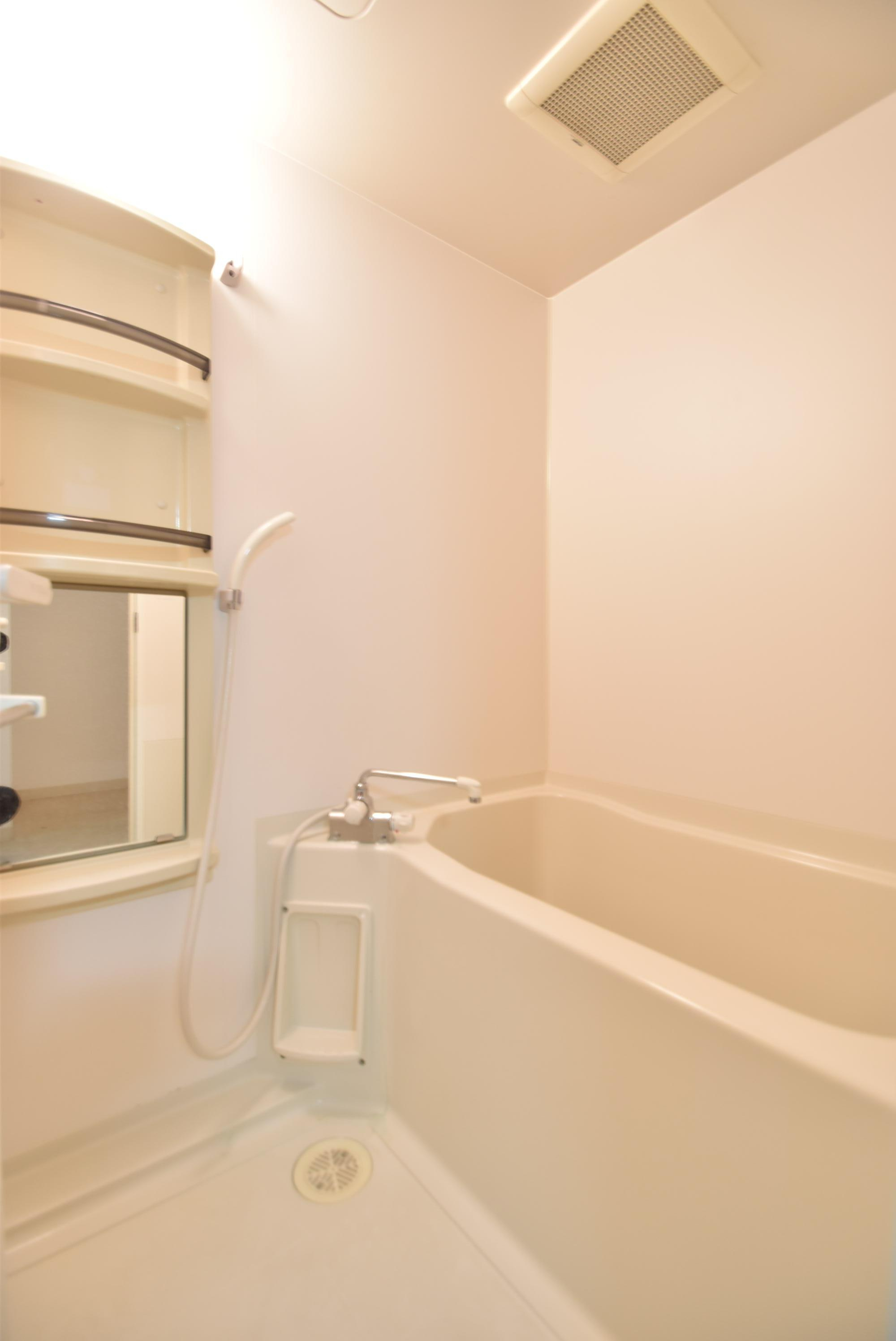 大阪市城東区鴫野西１丁目の賃貸マンションの浴室