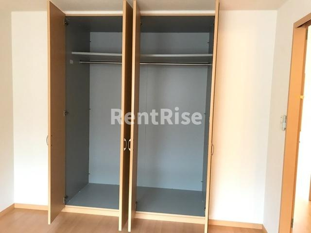 プロニティの洋室|北洋室クローゼット(イメージ)