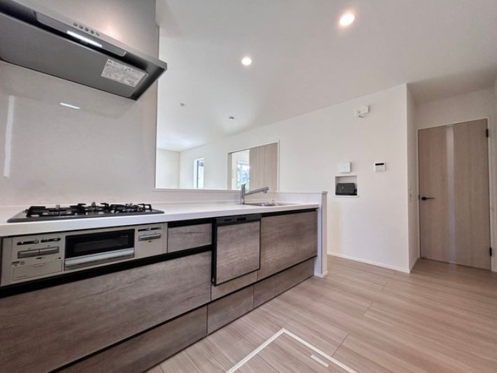 仲介手数料無料　LIGNAGE狭山市水野第2期・新築平屋戸建のキッチン