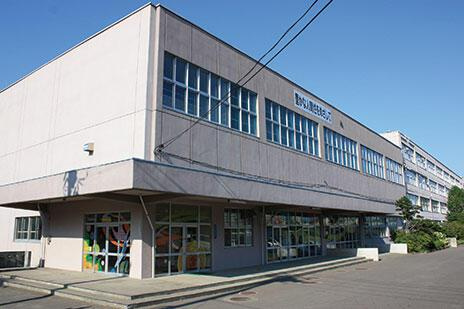 グランファーレ札幌山鼻ロワイヤルの周辺|札幌市立柏中学校まで1,270m 