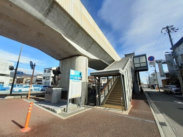 パナシェ・レーヴの周辺|その他