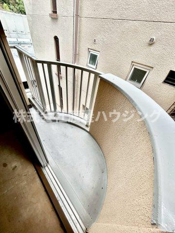 南千里ハイツのバルコニー|2面バルコニー