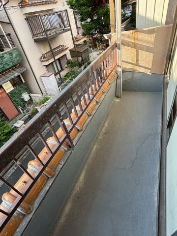 岸和田3丁目　貸家のバルコニー