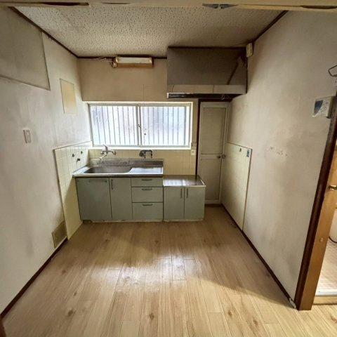 岸和田3丁目　貸家の居間・リビング