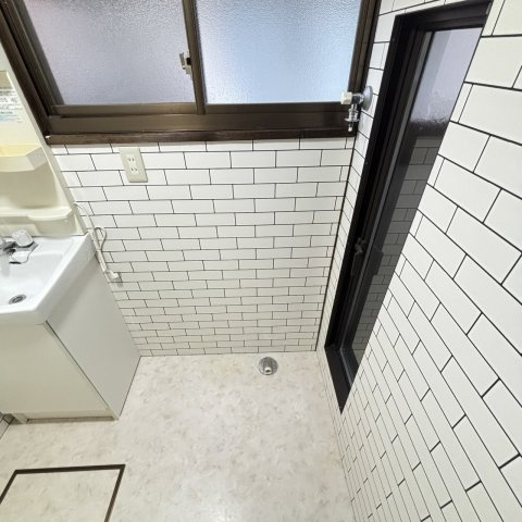 枚方市東山1丁目貸家のその他