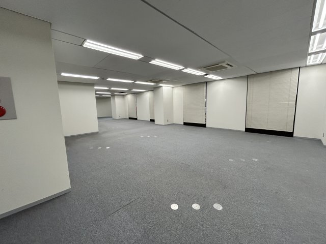 神田錦町ようきビルのロビー