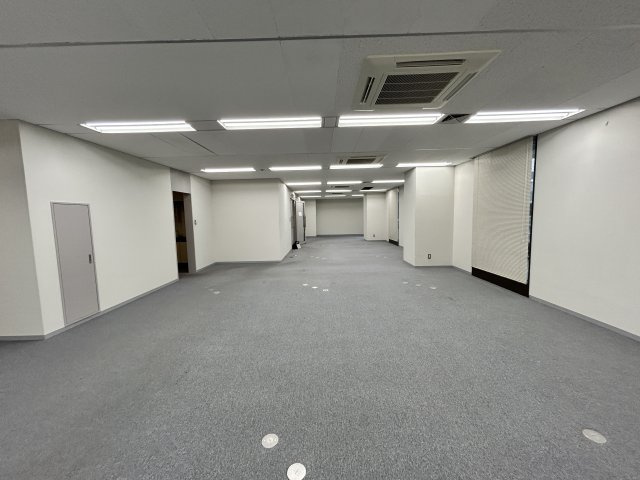 神田錦町ようきビルの内装