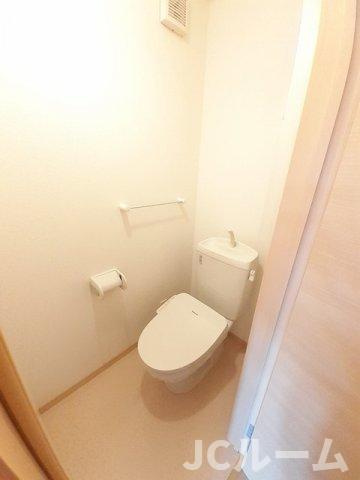 グランシャレー栄の玄関