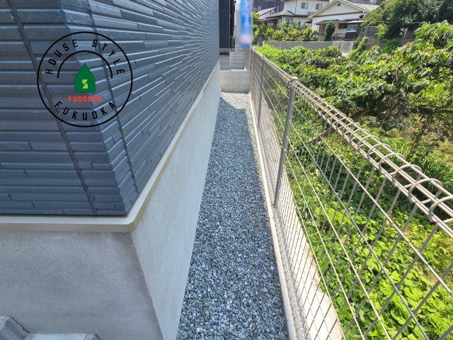 福岡市城南区梅林3丁目第2-2棟(2号棟)の庭|お庭で自由な時間を過ごせます。