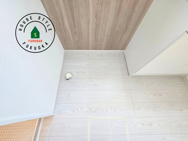 福岡市城南区梅林3丁目第2-2棟(2号棟)のランドリースペース|ランドリースペースとなります。広々して有効的にご使用できます。 