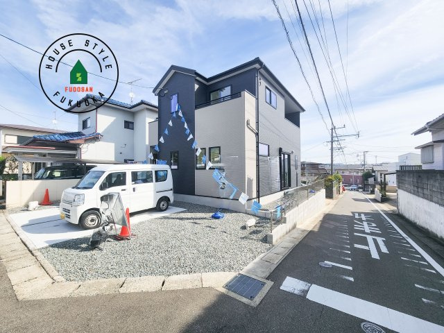 春日市惣利4丁目第1-1棟（1号棟）の前面道路含む現地写真|見学の時間などお気軽にお問い合わせ下さい。
