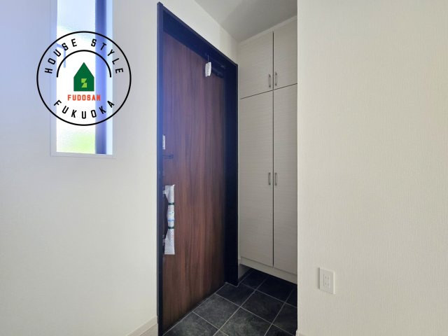 福岡市南区柳河内2丁目第2-2棟（1号棟）の防犯設備|二重ロックでしっかり防犯対策ができます。