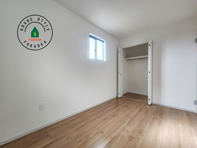 N・福岡市東区美和台4丁目第3-2棟（2号棟）の洋室|落ち着いた色調の洋室です。