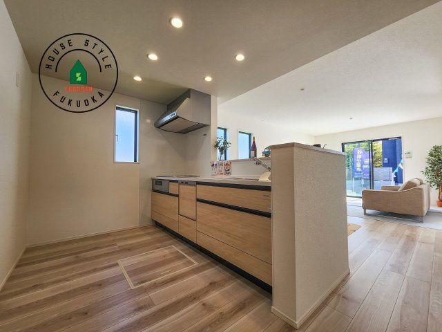 糟屋郡志免町志免中央3丁目第1-2棟（2号棟）のキッチン|キッチン。グリル・食器洗い乾燥機・浄水器も完備。