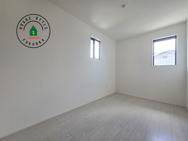 春日市白水ヶ丘2丁目第3-3棟（2号棟）の洋室|落ち着いた色調の洋室です。