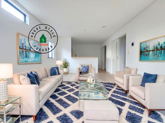 糟屋郡篠栗町田中1丁目第1-4棟（3号棟）の居間・リビング|キッチンからリビングをしっかり確認できます。家族の笑顔があふれる空間になりそうですね。※家具はCGを合成したものです。