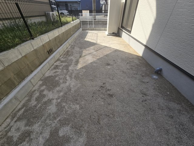 糟屋郡篠栗町田中1丁目第1-4棟（3号棟）の庭|お庭で自由な時間を過ごせます。