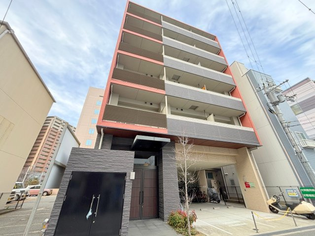 W.O.B.MIKUNIの外観