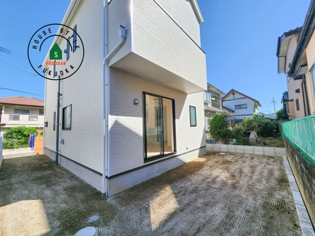 福岡市西区今宿町第2-2棟(2号棟)の外観|デザイン性のある外観です。