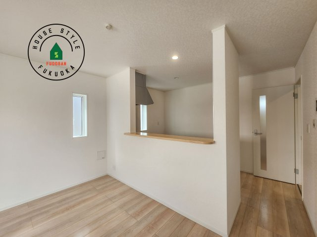 大野城市大城3丁目第9-2棟（2号棟）のダイニング|ダイニングとリビングのメリハリが付けやすい空間設計になっています。