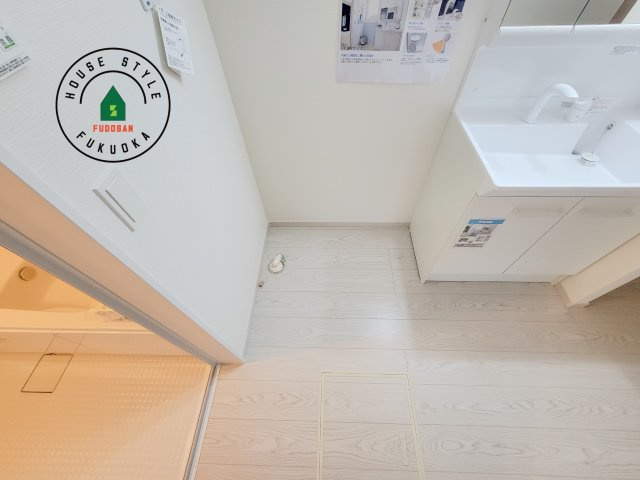 春日市白水ヶ丘2丁目第2-2棟（1号棟）のランドリースペース|ランドリースペースとなります。広々して有効的にご使用できます。 