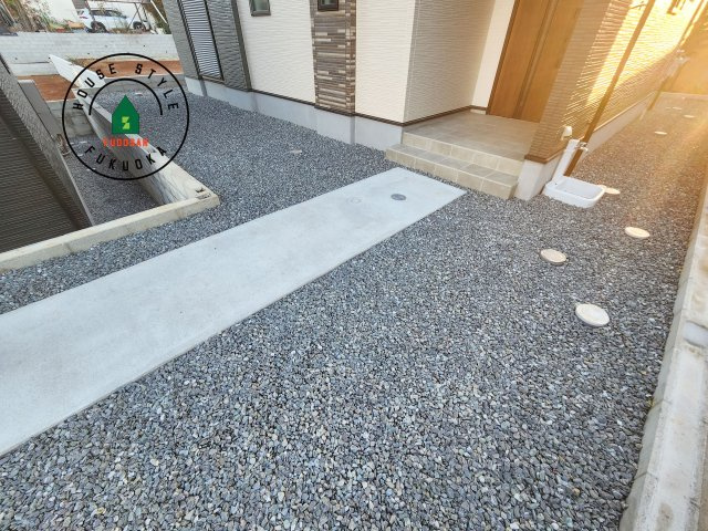 福岡市南区若久6丁目第9-2棟（2号棟）の外観：施工例|お庭で自由な時間を過ごせます。