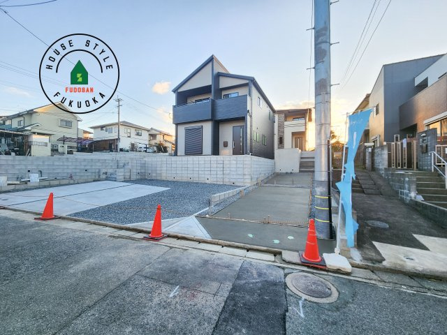 福岡市南区若久6丁目第9-2棟（2号棟）の前面道路含む現地写真|見学の時間などお気軽にお問い合わせ下さい。