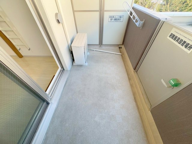 W.O.B.MIKUNIのバルコニー