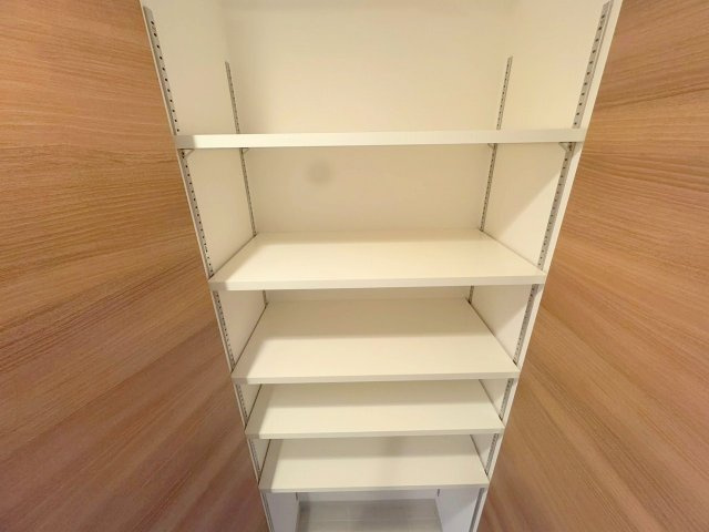 W.O.B.MIKUNIの収納