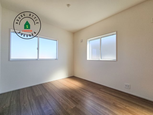 福岡市東区奈多1丁目第1-2棟（2号棟）の子供部屋|穏やかな光が差し込む室内には、穏やかな時間が流れます。