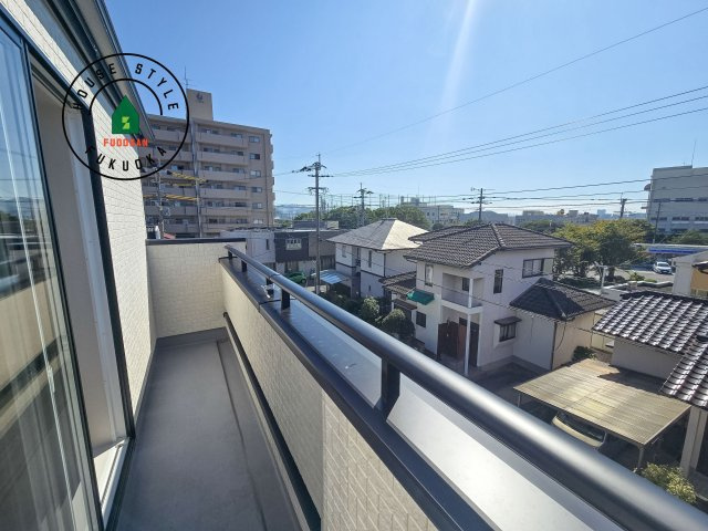 福岡市東区奈多1丁目第1-2棟（2号棟）の展望|窓から緑が見える物件も魅力的です。