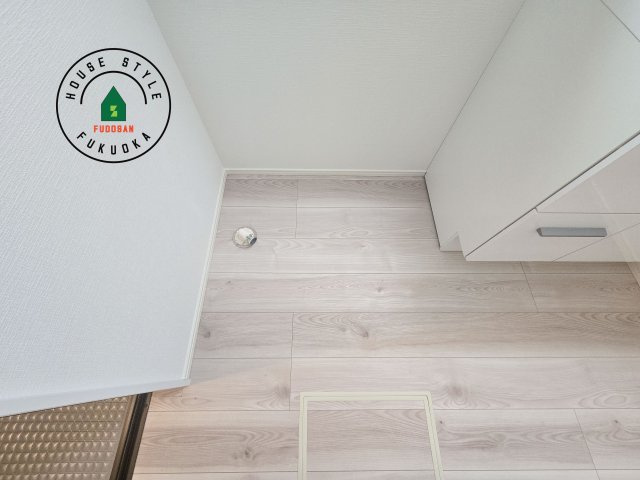 福岡市東区香住ケ丘5丁目第1-3棟（1号棟）のランドリースペース|ランドリースペースとなります。広々して有効的にご使用できます。 