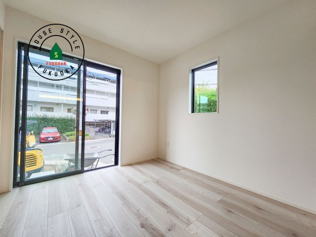 福岡市東区香住ケ丘5丁目第1-3棟（1号棟）の和室|柔らかい畳が心地よい和室