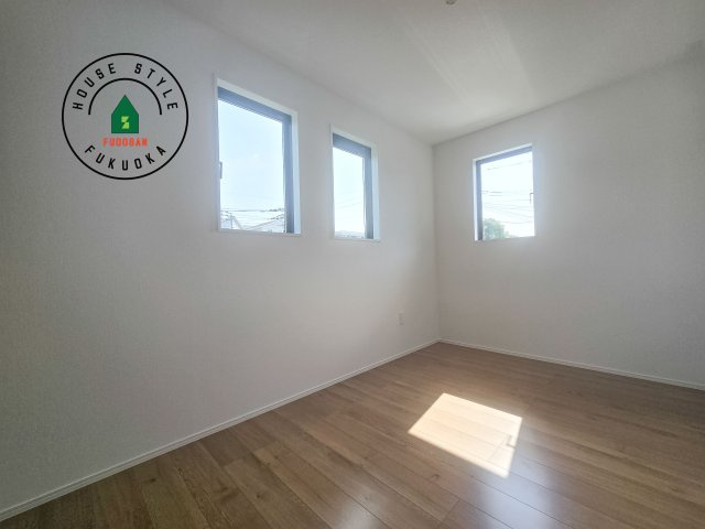 福岡市東区香住ケ丘5丁目第1-3棟（3号棟）の洋室|落ち着いた色調の洋室です。