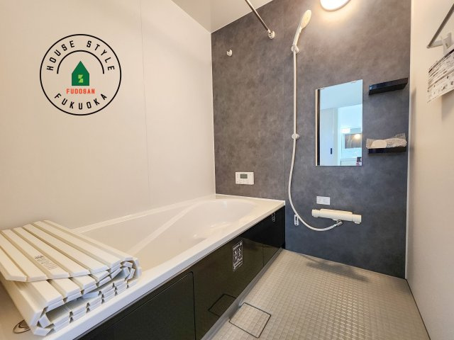 糟屋郡志免町大字吉原第3-1棟（1号棟）の浴室|1日の疲れを癒してくれる広々バスルーム。雨の日のお洗濯にも大活躍な浴室乾燥機付です！