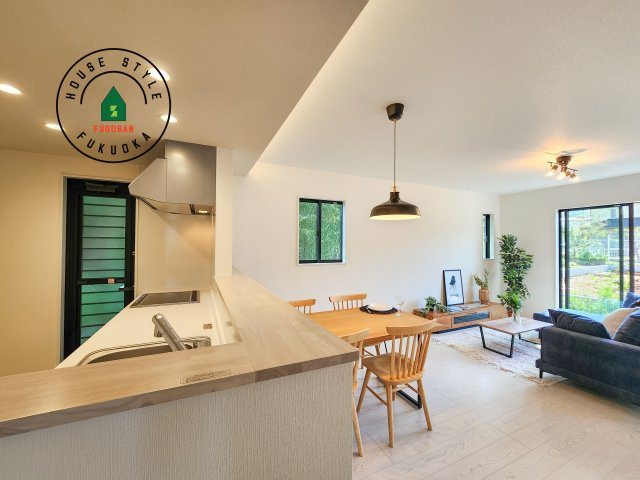 糟屋郡志免町大字吉原第3-1棟（1号棟）のキッチン|キッチンから立ち込める香りが今日の料理を期待させます。