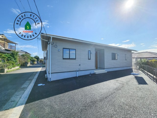 小郡市寺福童第12-2棟（1号棟）の外観|こちらの物件が少しでも気になるようでしたら、お気軽にお問合せください。人生でいちばん大きなお買い物ですので、ゆっくりご見学ください。ネット上の画像と実際の見学では、リアル感がまるで違います。