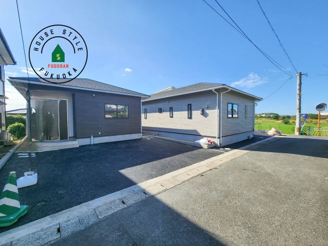 小郡市寺福童第12-2棟（1号棟）の前面道路含む現地写真|見学の時間などお気軽にお問い合わせ下さい。