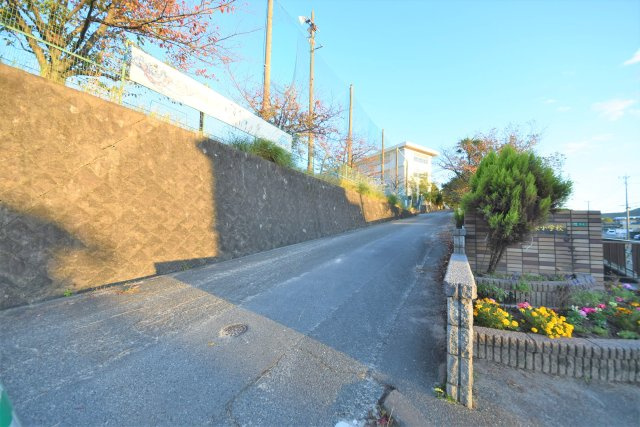 糟屋郡宇美町障子岳南2丁目第2-2棟（1号棟）の周辺|宇美東小学校