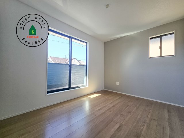 大野城市南ヶ丘6丁目第3-4棟（3号棟）の寝室|主寝室には収納力に優れたクローゼットがありますので、お部屋もすっきり片付きます。