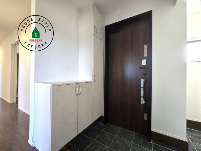 福津市津屋崎8丁目第1-3棟(2号棟）の防犯設備|二重ロックでしっかり防犯対策ができます。