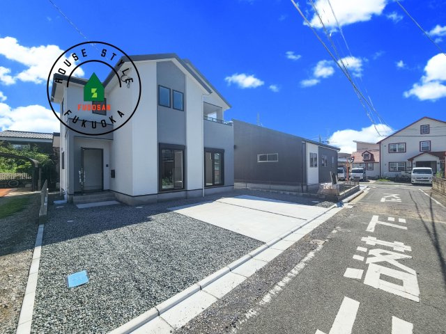 福津市津屋崎1丁目第4-2棟（1号棟）の前面道路含む現地写真|見学の時間などお気軽にお問い合わせ下さい。