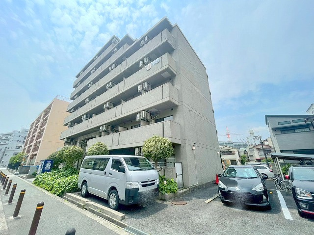 デイグラン上新庄の外観