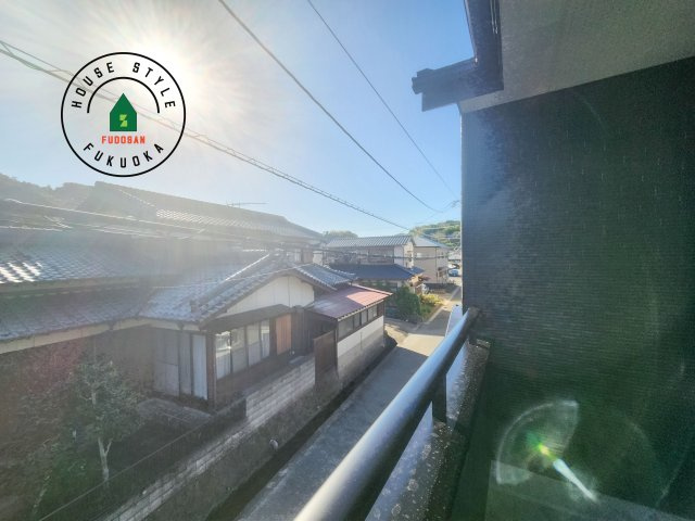 糸島市加布里4丁目第4-1棟(1号棟)の展望|窓から緑が見える物件も魅力的です。